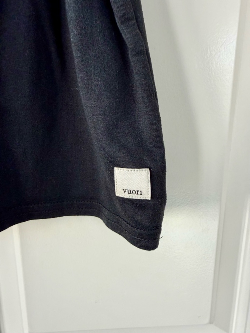 Vuori Black Energy Top - Picture 6 of 6